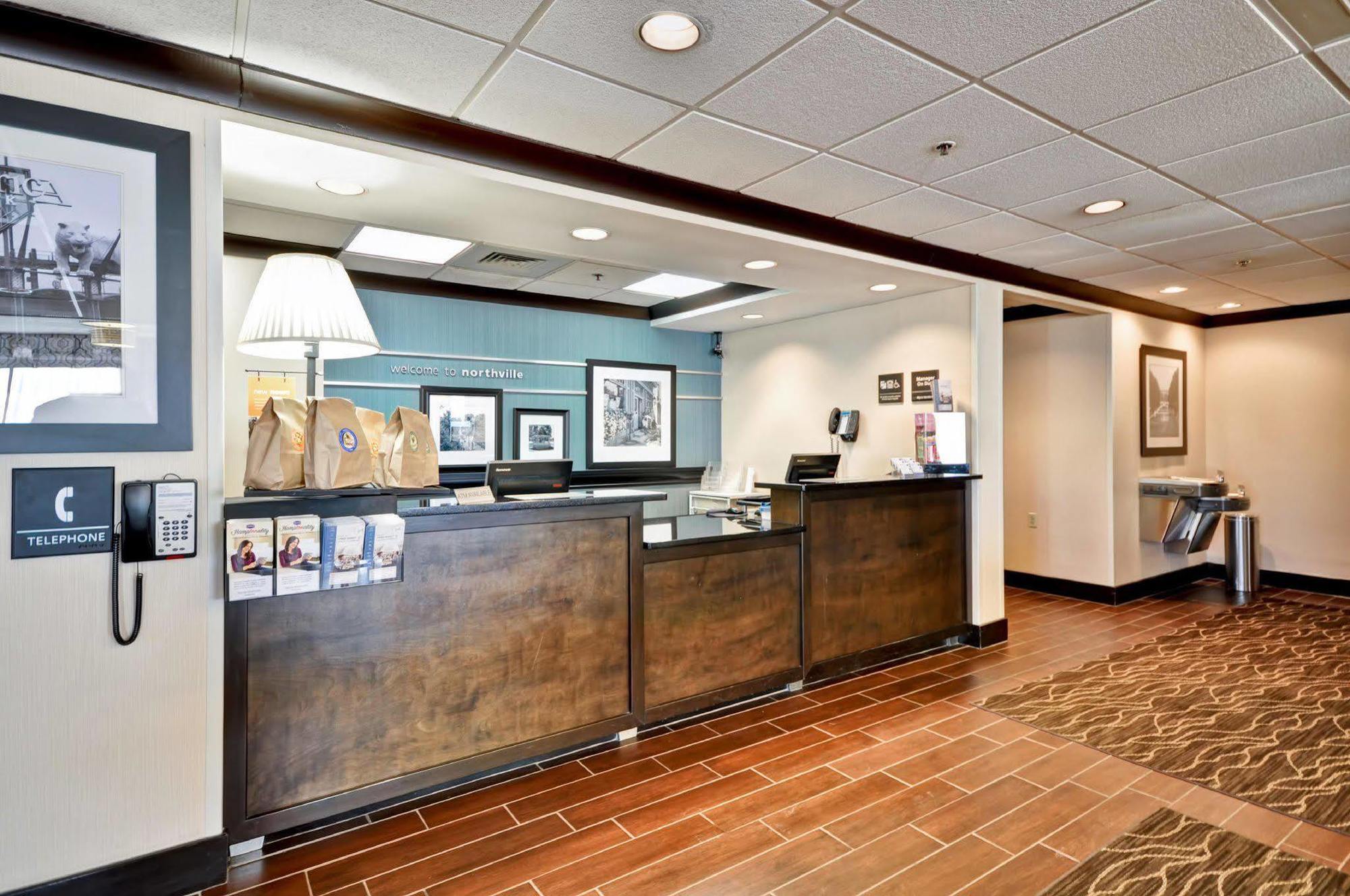 Hampton Inn Detroit Northville Dış mekan fotoğraf