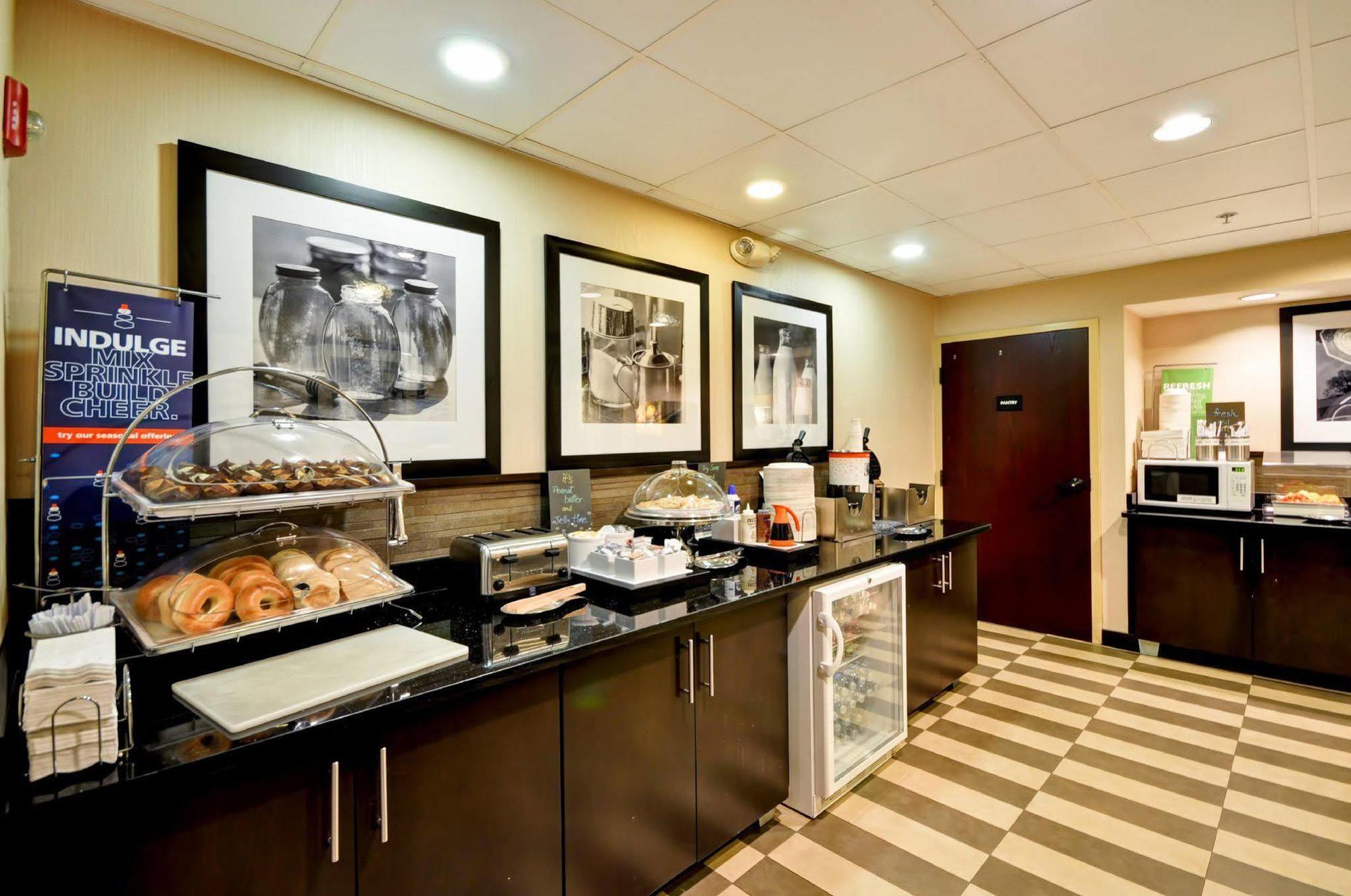 Hampton Inn Detroit Northville Dış mekan fotoğraf